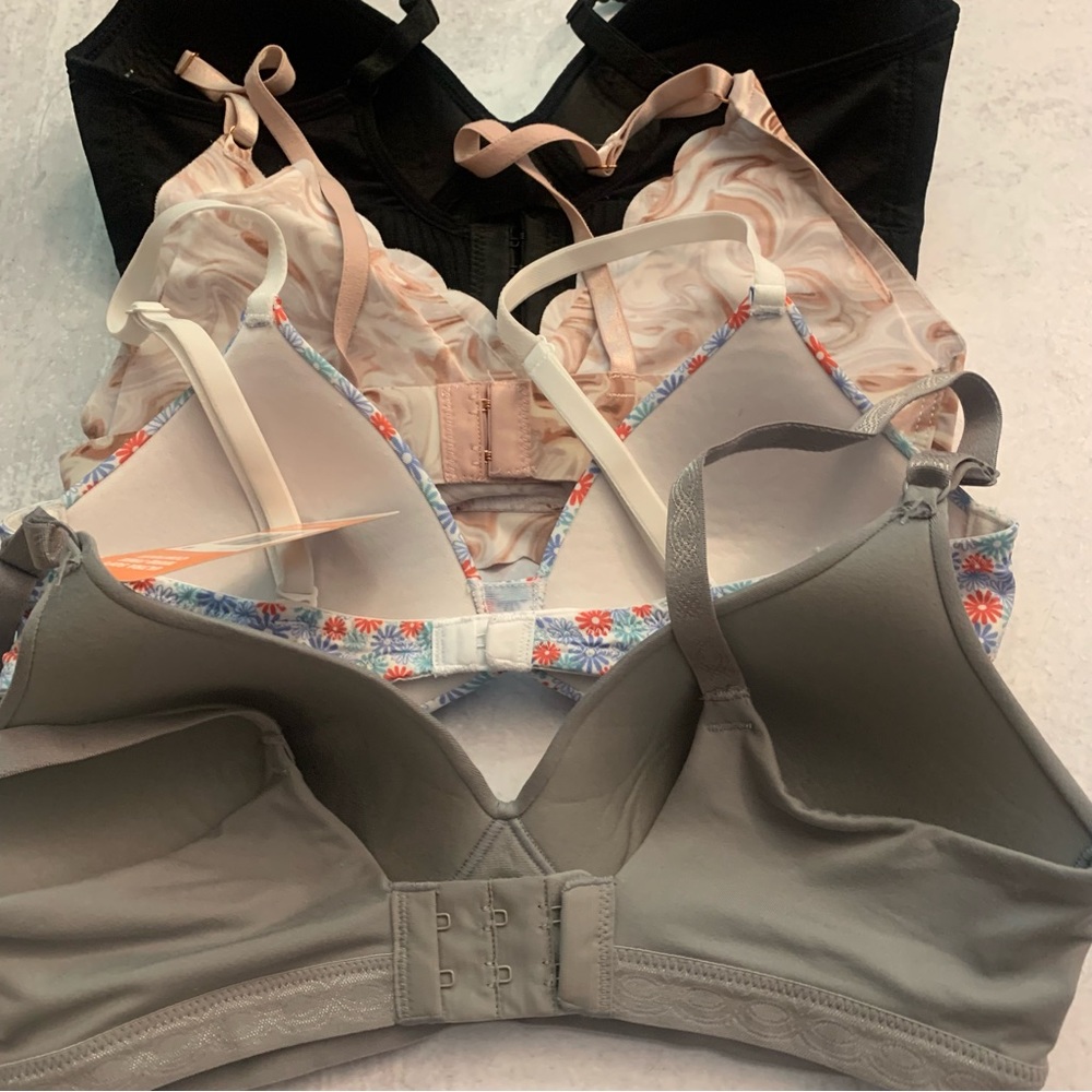 Bundle 4 Wirefree T Shirt Bras Various Danskin Hanes Nautica Warners - Picture 12 of 16